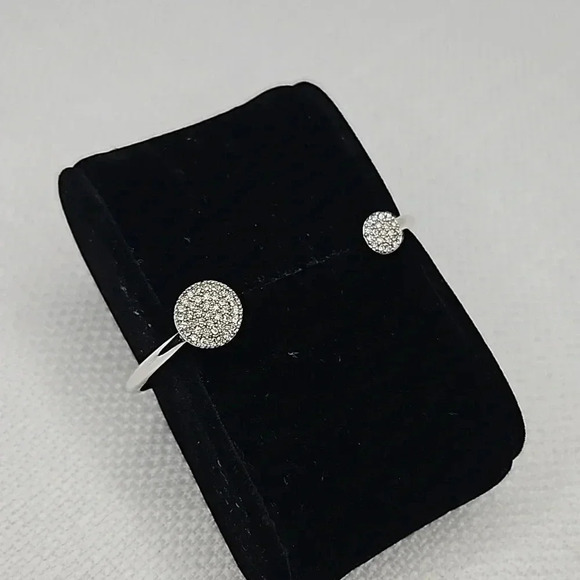 Stella & Dot Pave Disc Cuff Silver Bracelet - Picture 2 of 11